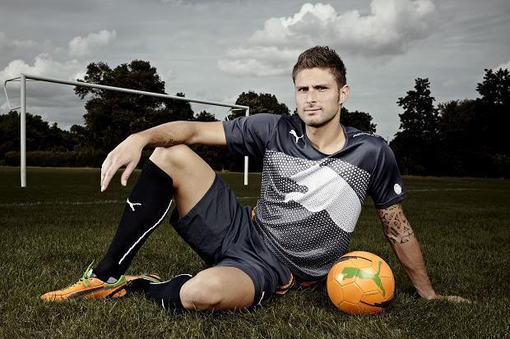 现出更强大 现出更强大