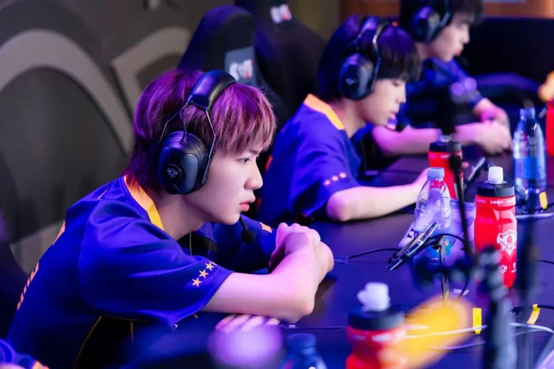 球分析员指 球分析员指